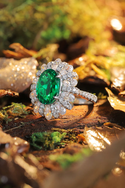 Luxury 925 Sterling Silver  Lab Grown 4ct  Emerald Cocktail Weddings Engagement Ring