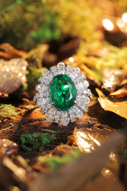Luxury 925 Sterling Silver  Lab Grown 4ct  Emerald Cocktail Weddings Engagement Ring