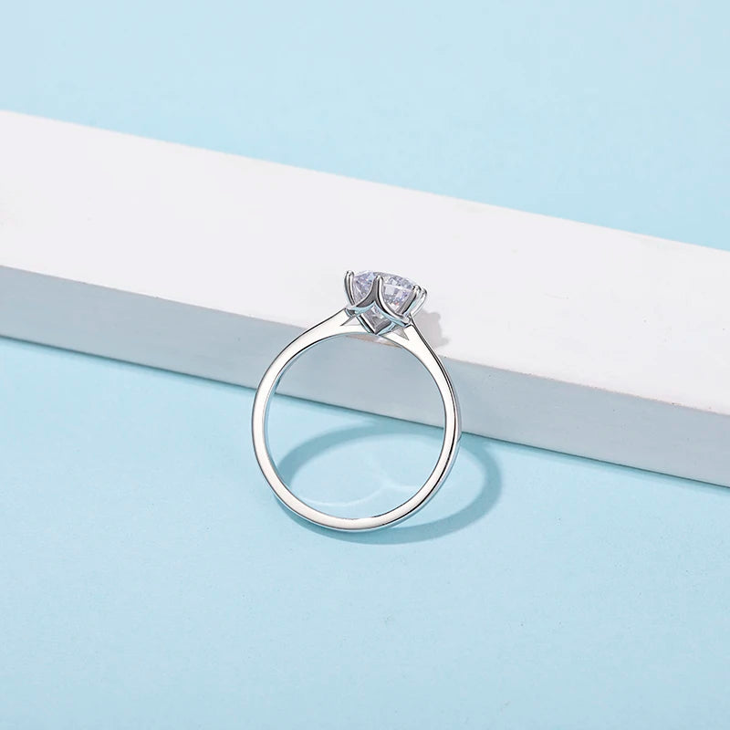 925 Lab Created Diamond Solitaire Engagement Rings 5 Prong Round Moissanite Side Stone Ring for Women
