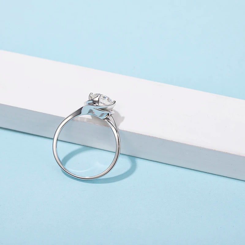 1.0ct Flower Moissanite Engagement Rings Round Solitaire Lab Diamond Ring 925 Sterling Silver Wedding Promise Rings