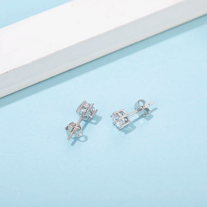 Dazzling Moissanite Earrings 925 Sterling Silver Trendy Cute Snowflake Stud Earrings for Women Fine Jewelry