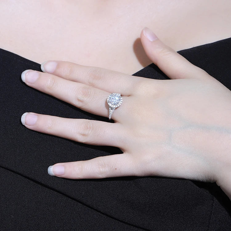 Fashion 2.0ct  Ideal Round Cut Womens Moissanite Band Ring With Certificate of Authenticity