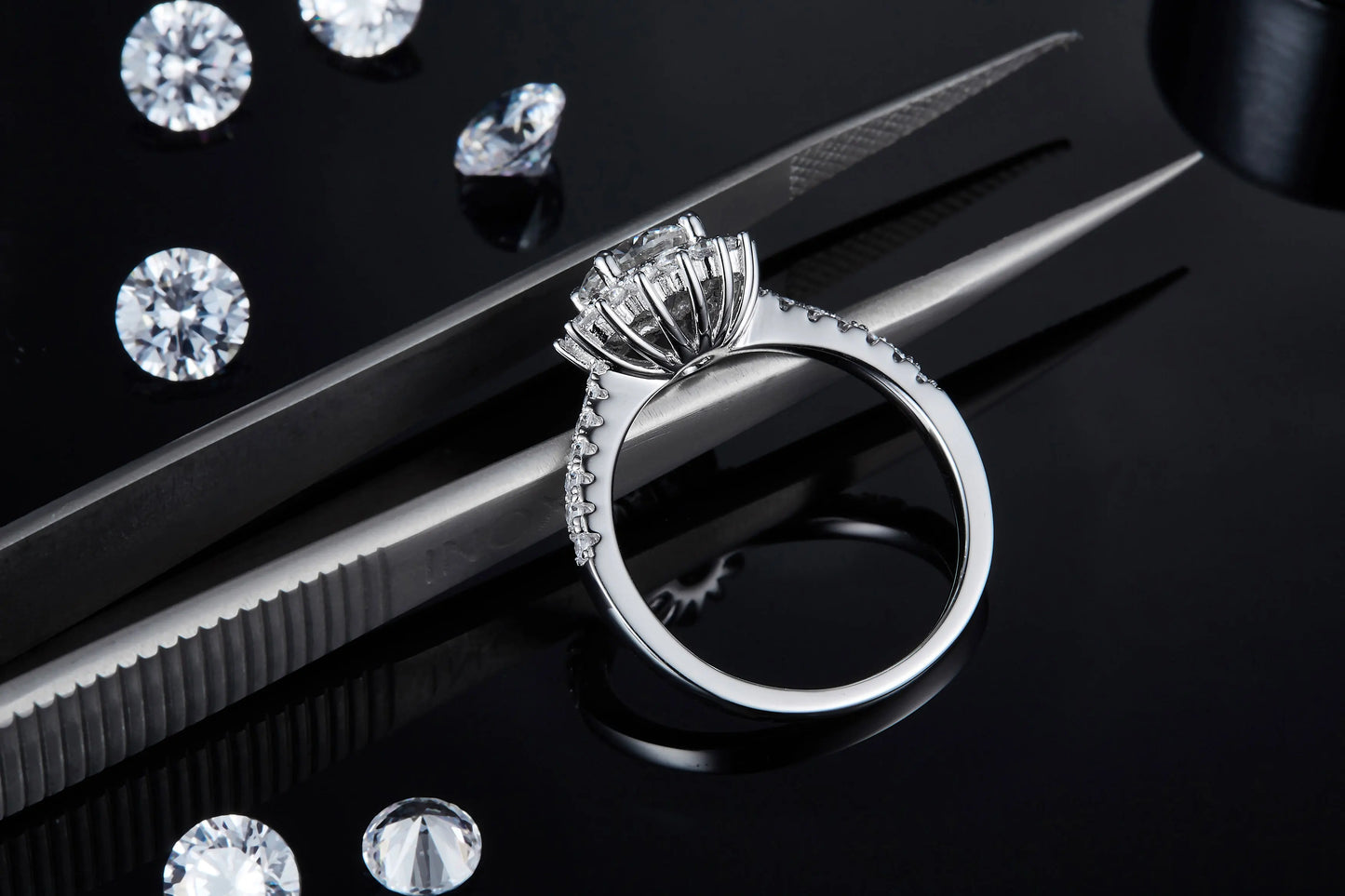 Fashion Jewelry Certificate 1Ct Moissanite Diamond Real 925 Sterling Silver Rings for Lady Women Wedding Engagement