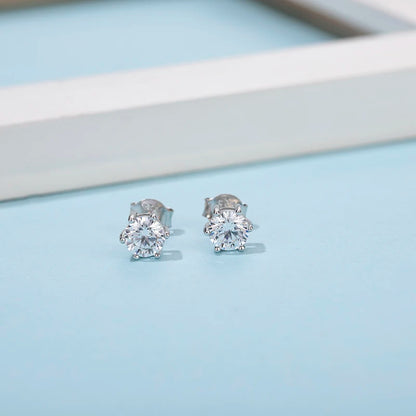 Dazzling Moissanite Earrings 925 Sterling Silver Trendy Cute Snowflake Stud Earrings for Women Fine Jewelry
