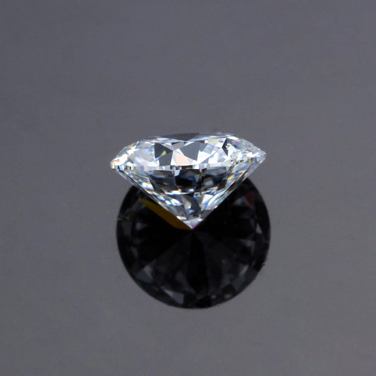 Laboratory Made DEF Diamonds IGI Certified 0.3 Carat - 2 Carat Lab Grown Diamond